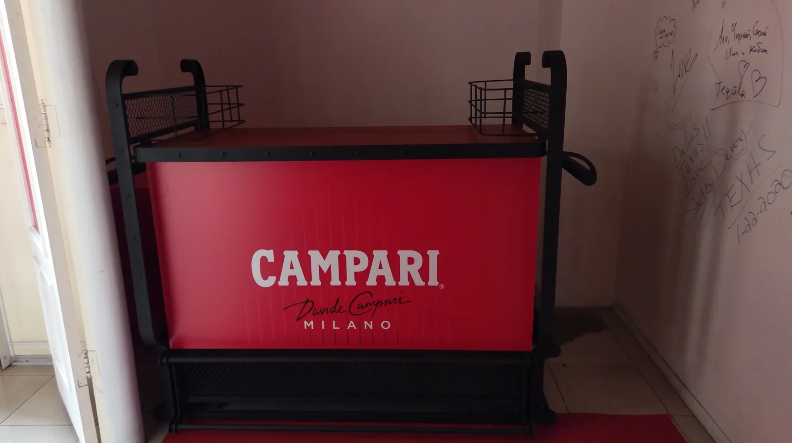 Campari — branded & retail project built by SLY Production, photo 11