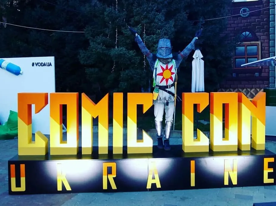 ComicCon Ukraine 3D letters — event decor project built by SLY Production, photo 7