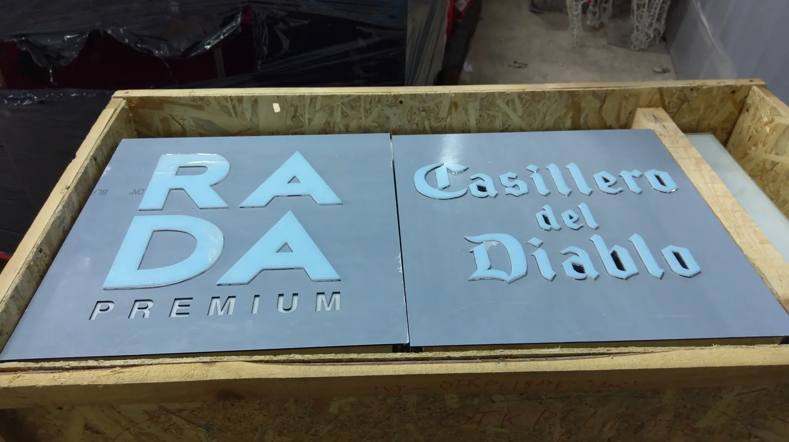Mobile bar — branded & retail project built by SLY Production, photo 10