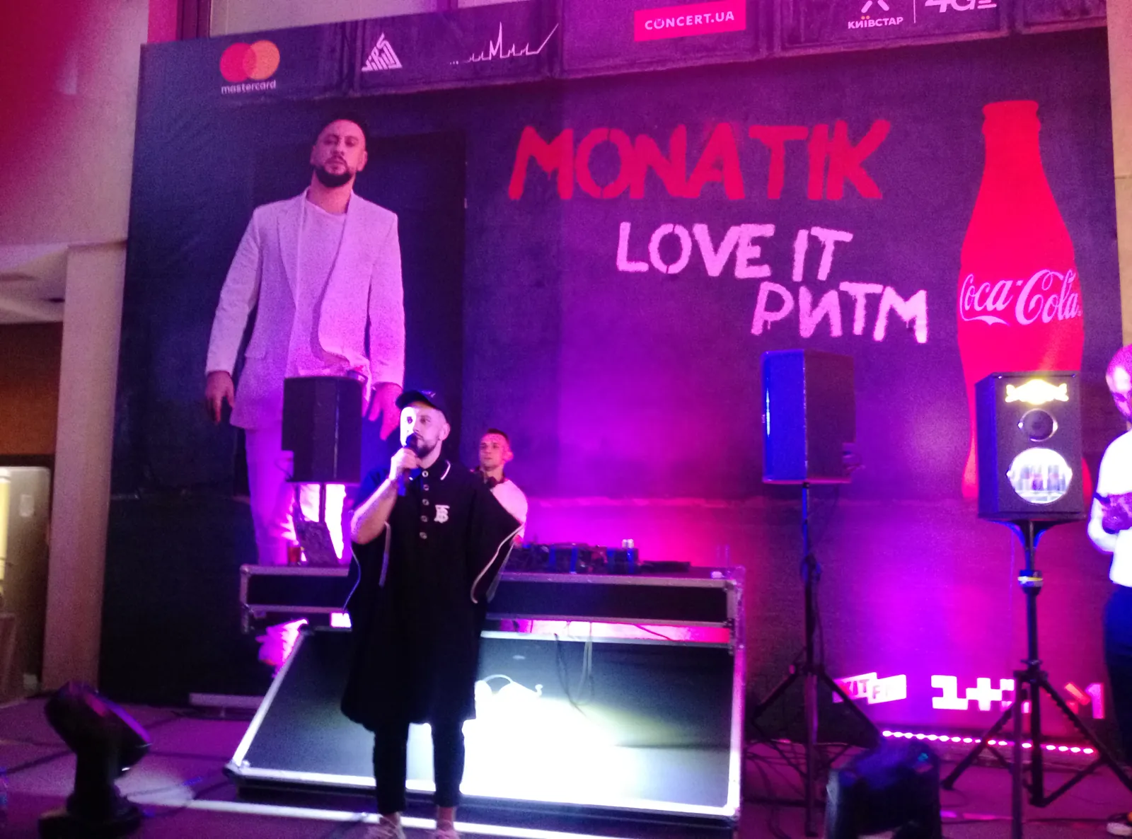 Monatik tour afterparty — event decor project built by SLY Production, photo 4