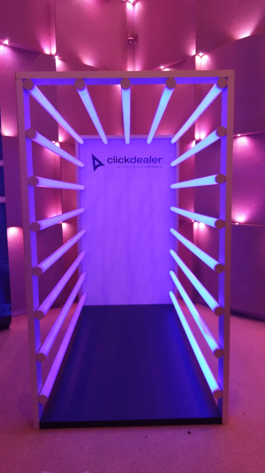 Photozone — Photozone