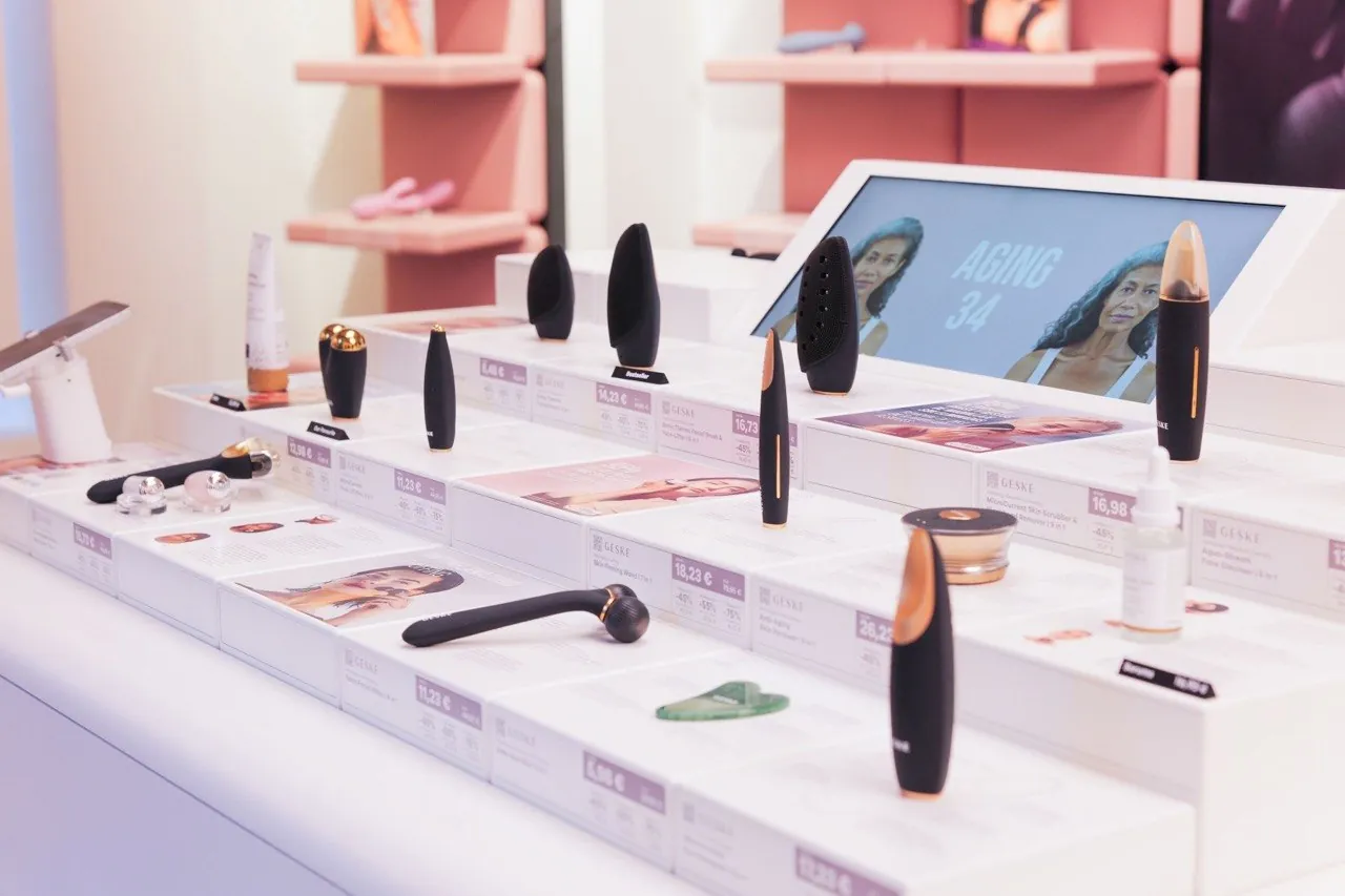 Satisfyer GEske — branded & retail project built by SLY Production, photo 11